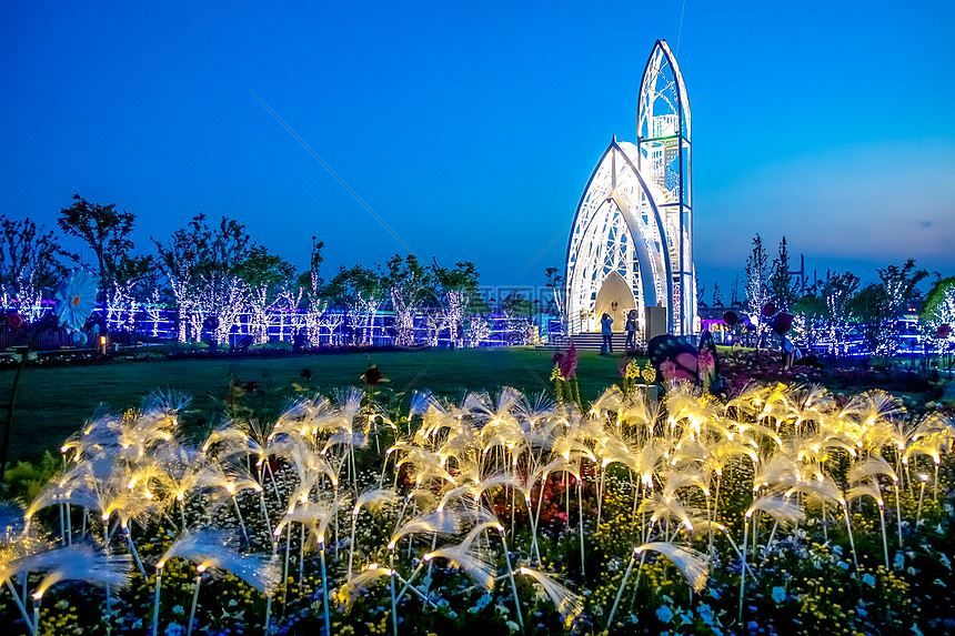 上海浦江联航路地铁站智选假日酒店