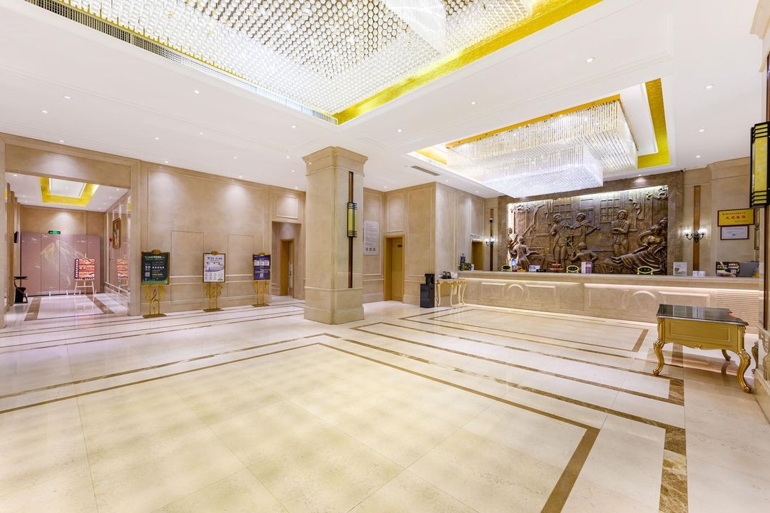 维也纳国际酒店(贵阳西南商贸城店)