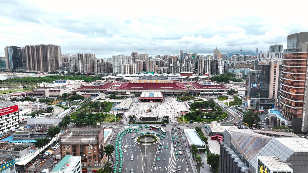 珠海站拱北口岸桔子水晶酒店