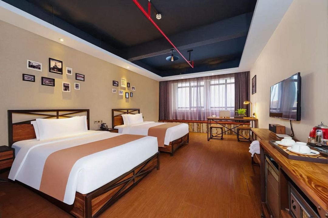 喆啡酒店(长沙五一广场窑岭湘雅二医院地铁站店)