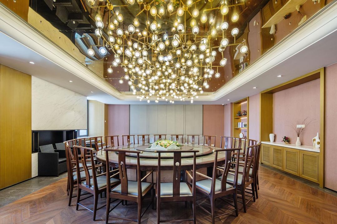 上海宝山中铁万信酒店