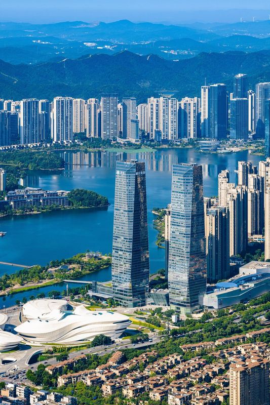 万豪国际长沙梅溪湖金茂豪华精选酒店