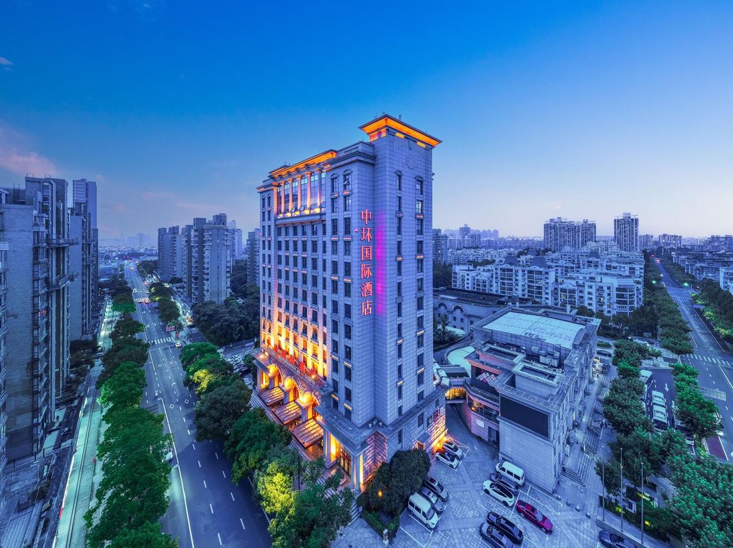 上海中环国际酒店(上海西站地铁站店)