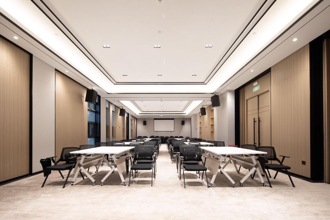 华美达安可酒店(武汉王家湾玉龙路地铁站店)