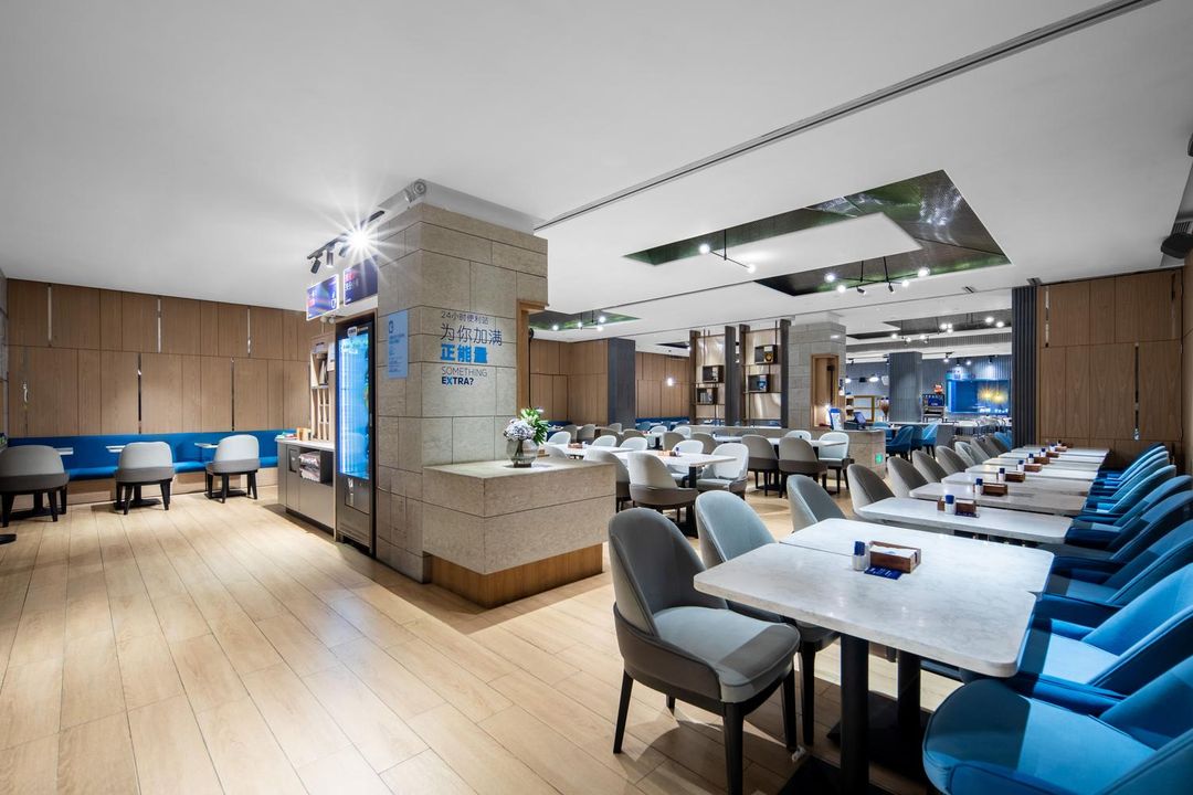 深圳东门智选假日酒店