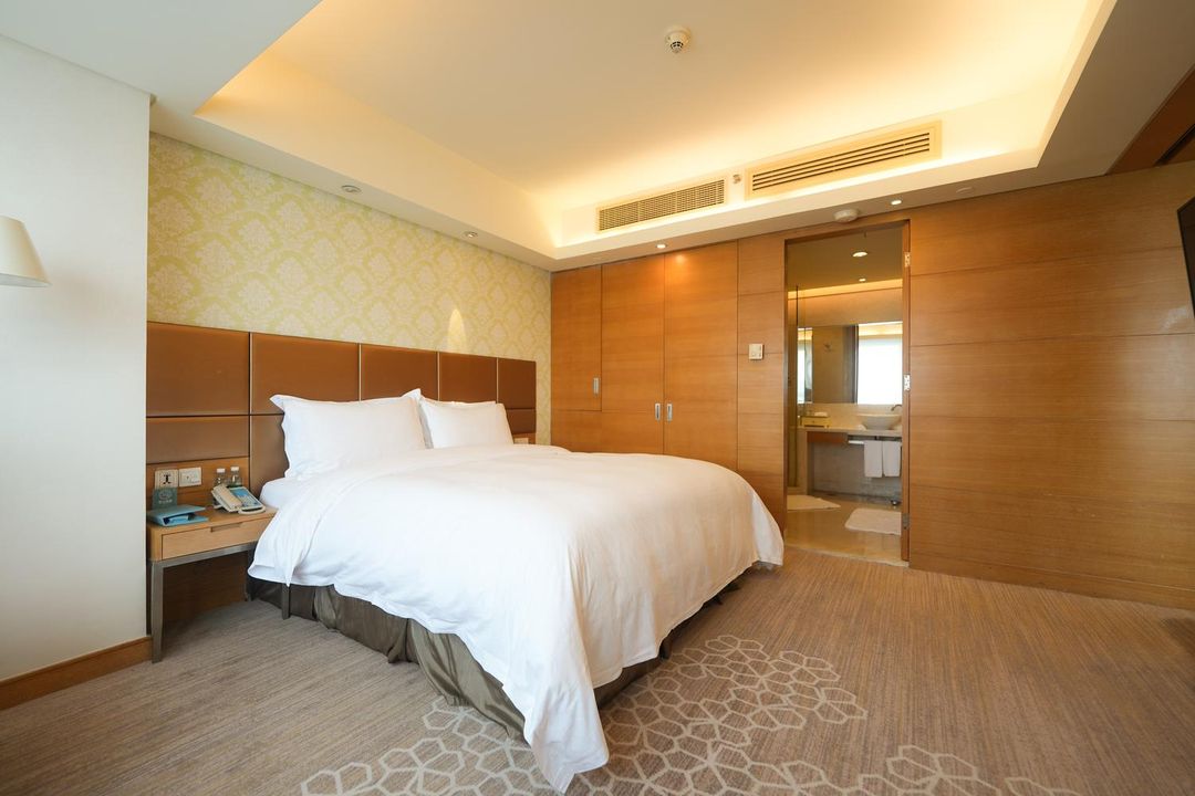 深圳海景嘉途酒店(东翼楼)