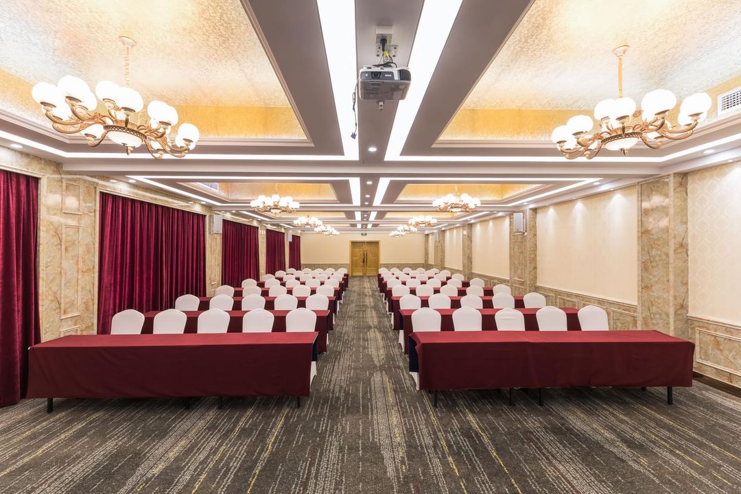 桔子酒店(宁波火车站机场路店)