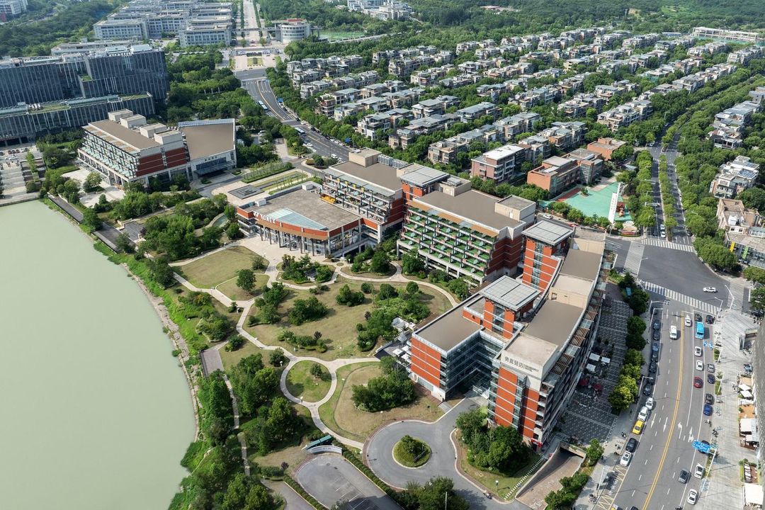 南京新地酒店(仙林大学城店)