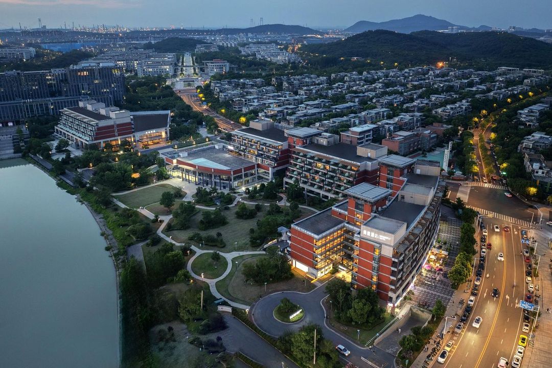 南京新地酒店(仙林大学城店)