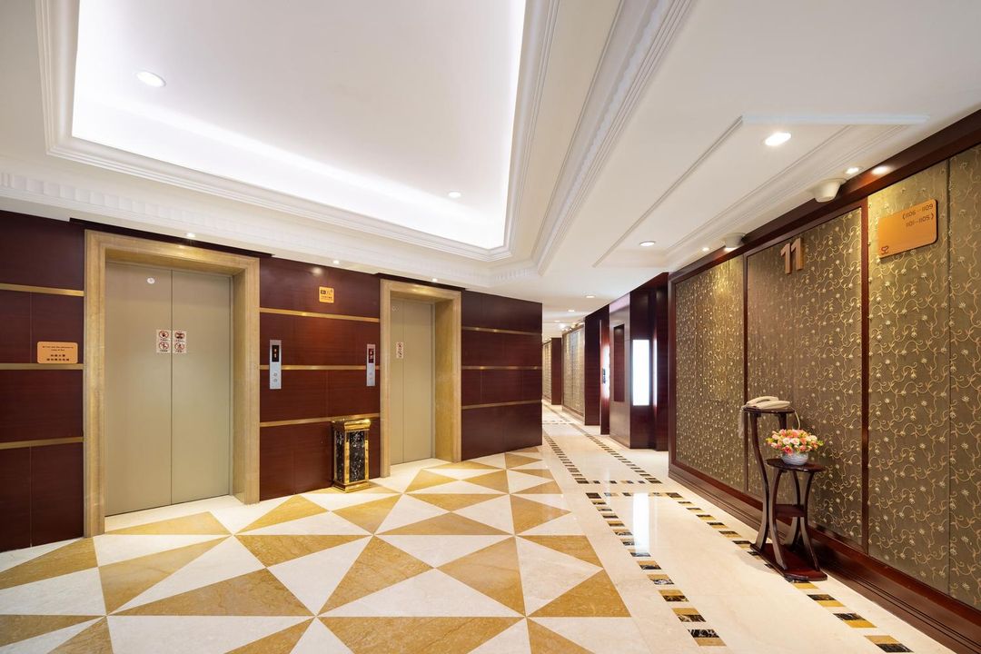 沈阳浦江东方河景酒店(奥体中心地铁站盛京大奥莱店)