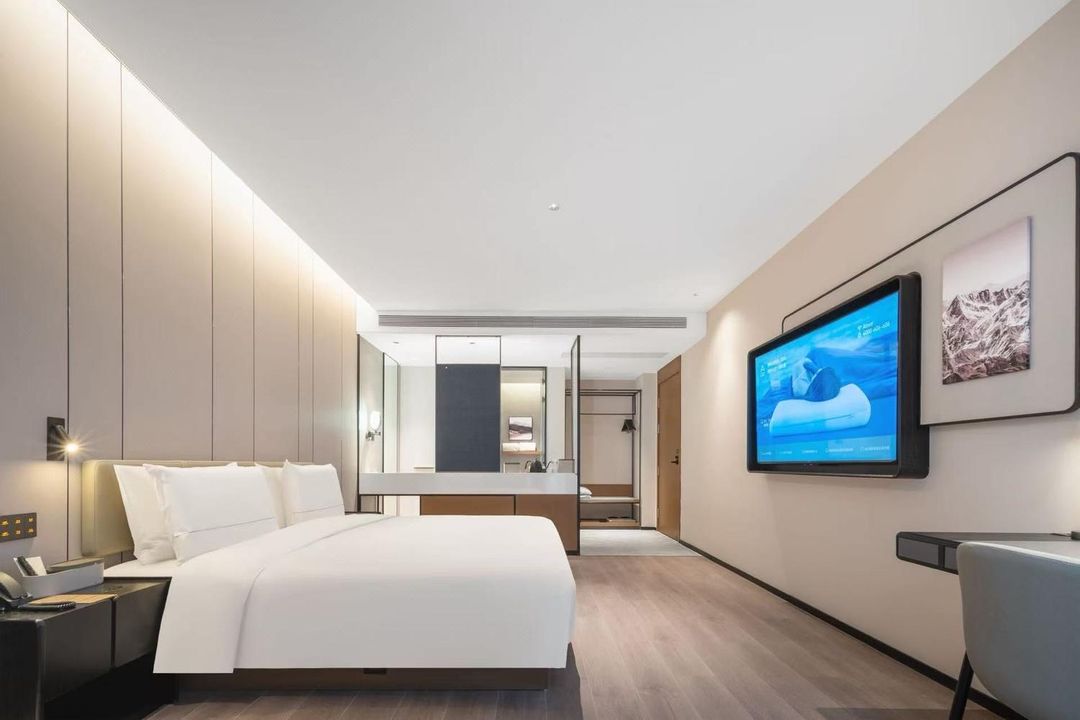成都天府新区二江寺地铁站亚朵酒店