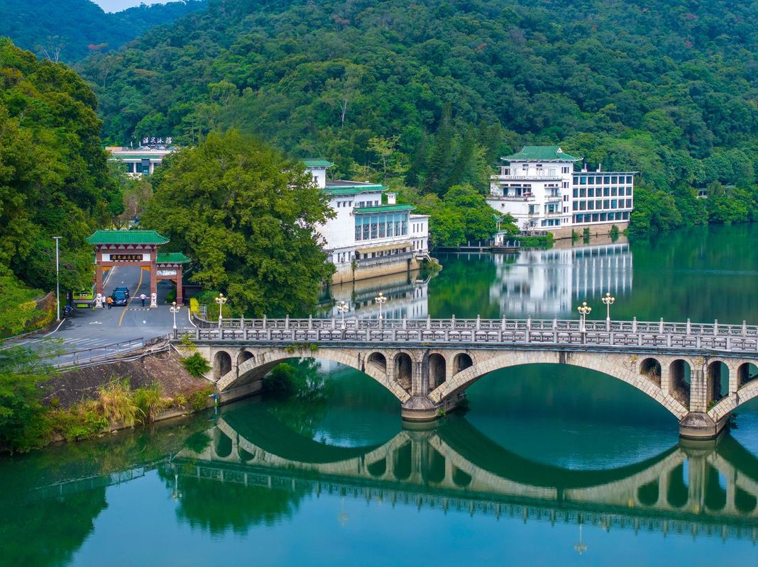 广东温泉宾馆