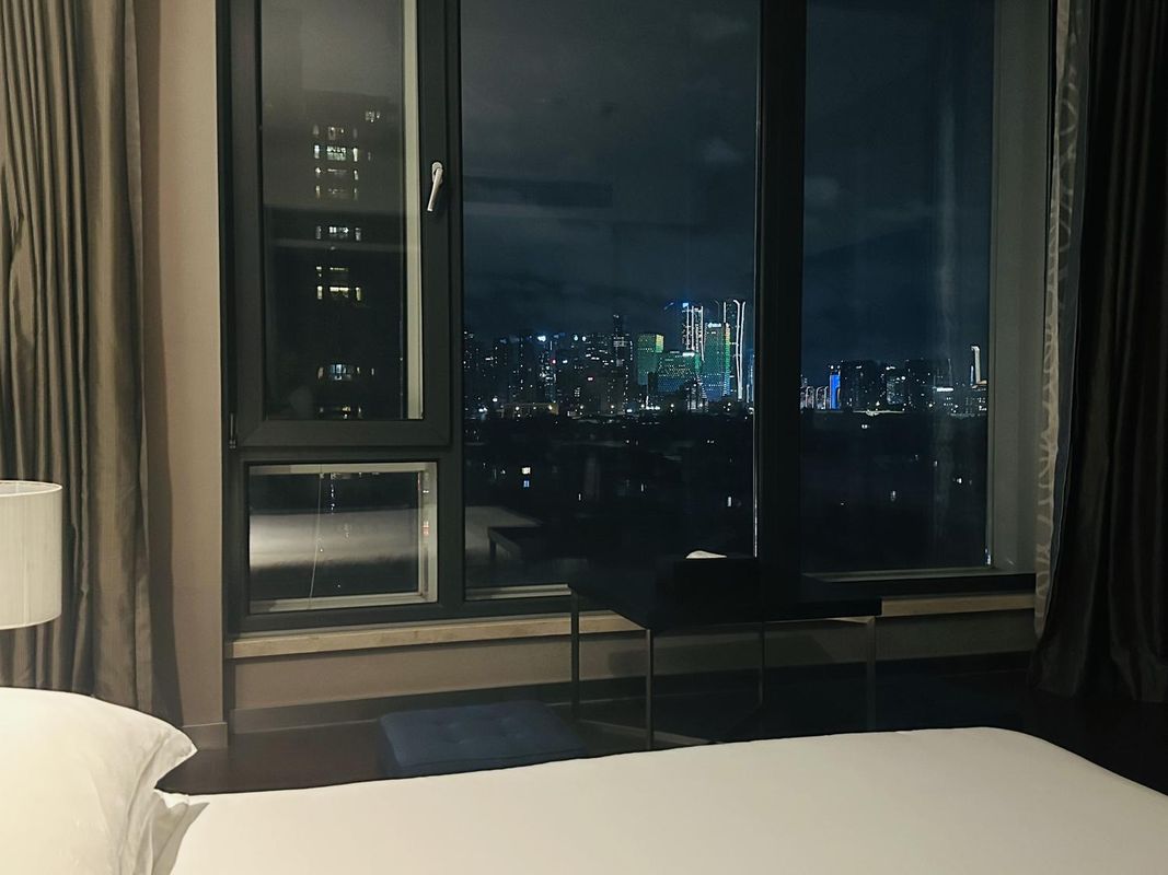 6698水晶酒店(杭州四季青庆菱路地铁站店)