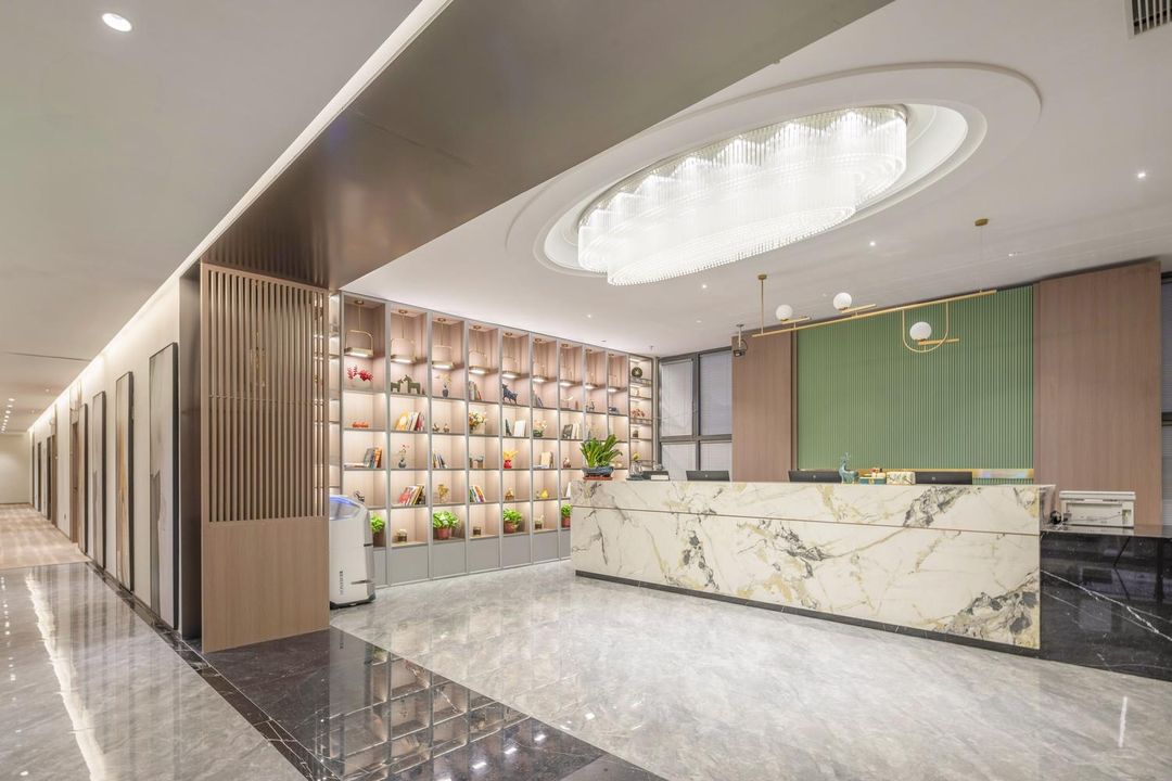 苏珵智慧酒店(江阴高铁站财富国际店)
