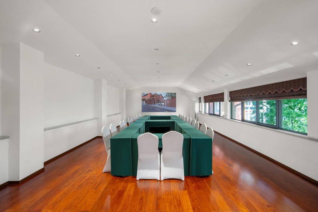 湖北大学红墙琴园酒店