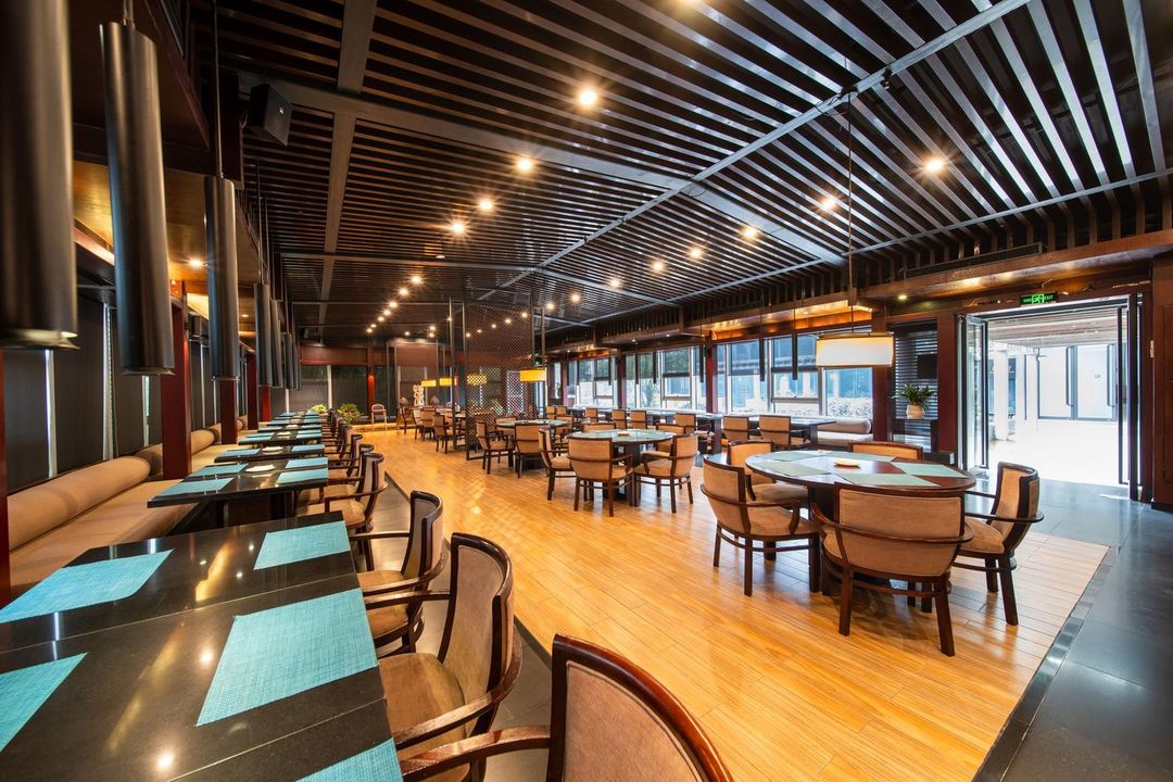 杭州萧山银隆君亭酒店(杭发厂地铁站店)