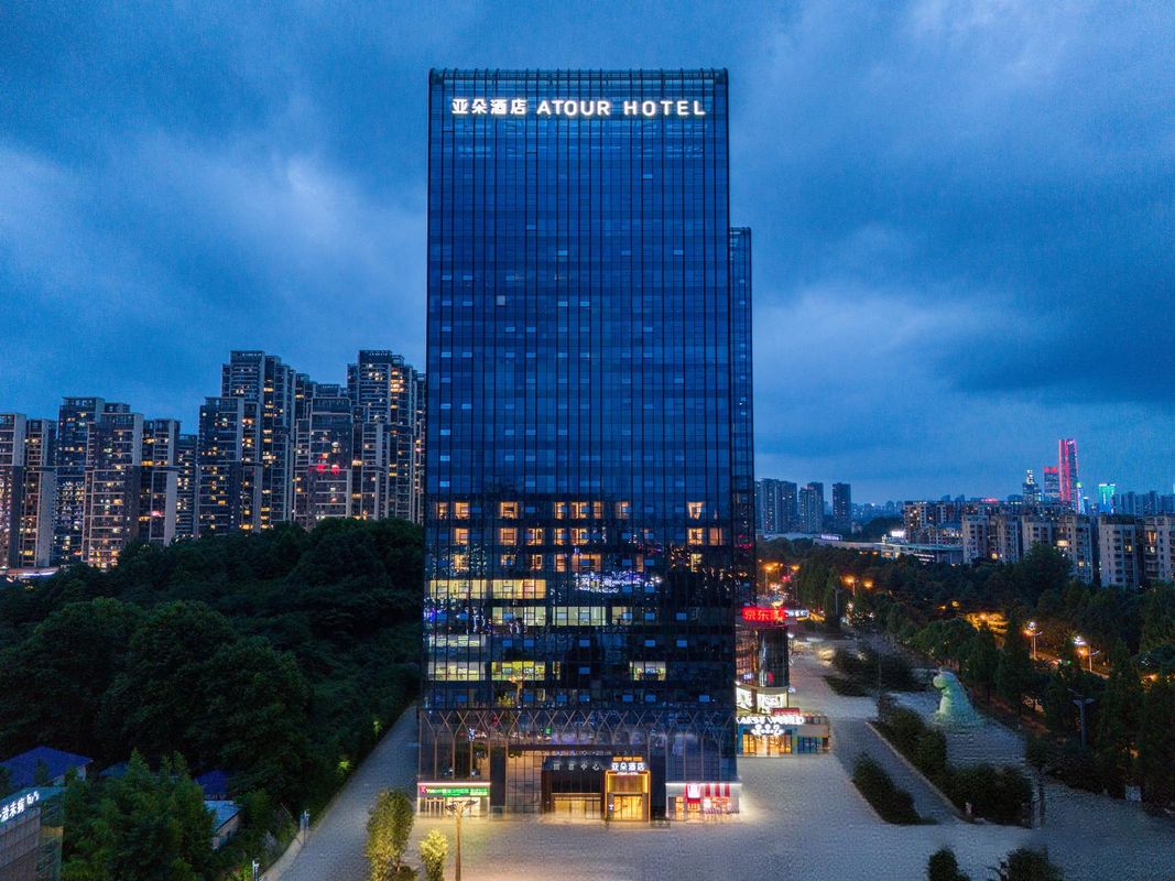 贵阳观山湖万象汇亚朵酒店
