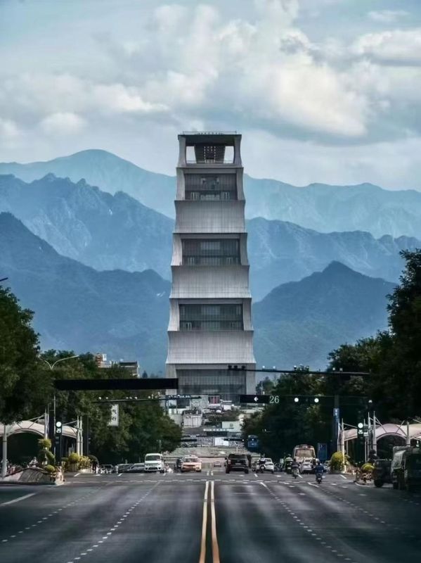 西安航天城智选假日酒店(东长安街地铁站店)