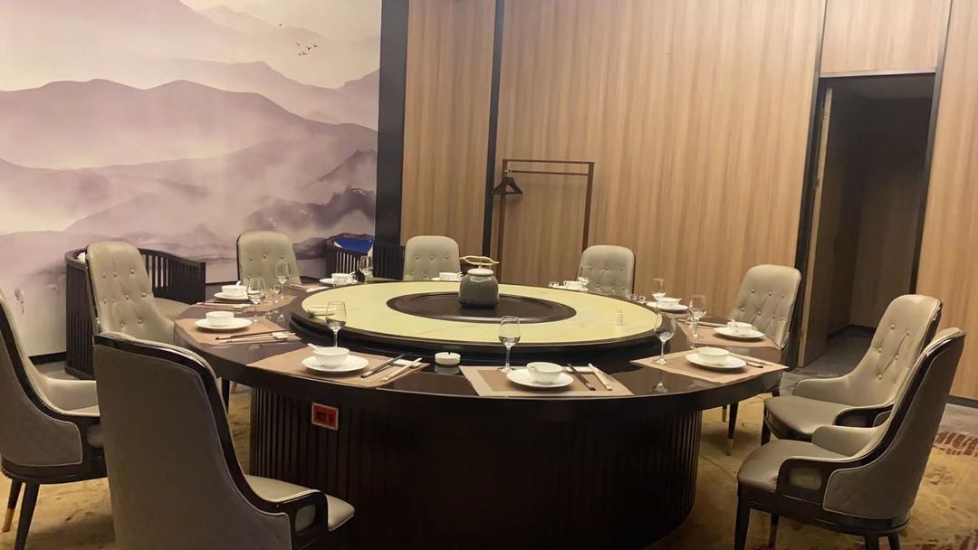 南京玄武湖美居酒店