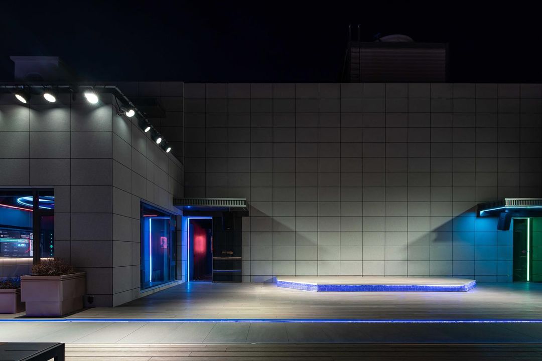 桑宁国际酒店(西安高陵车城花园店)
