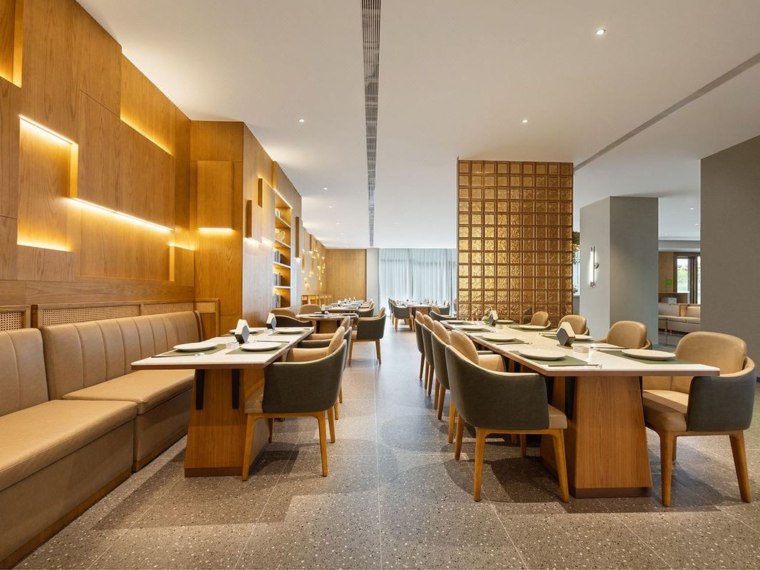 枫渡酒店(龙兴明月湖店)