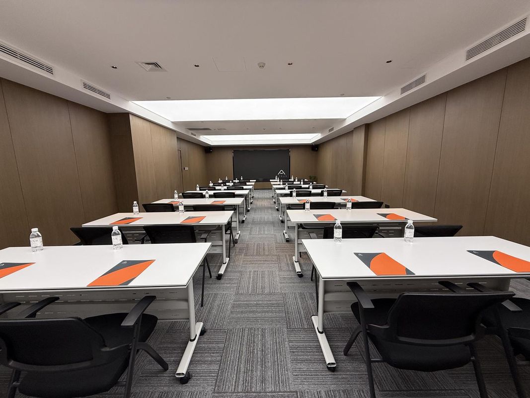 石家庄新百广场湾里庙步行街亚朵酒店