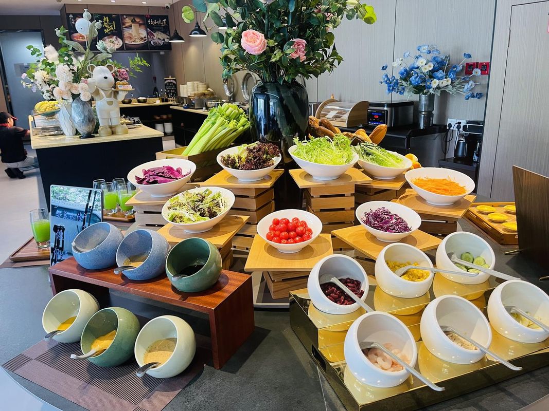 艺龙万国酒店(广州白云国际机场店)