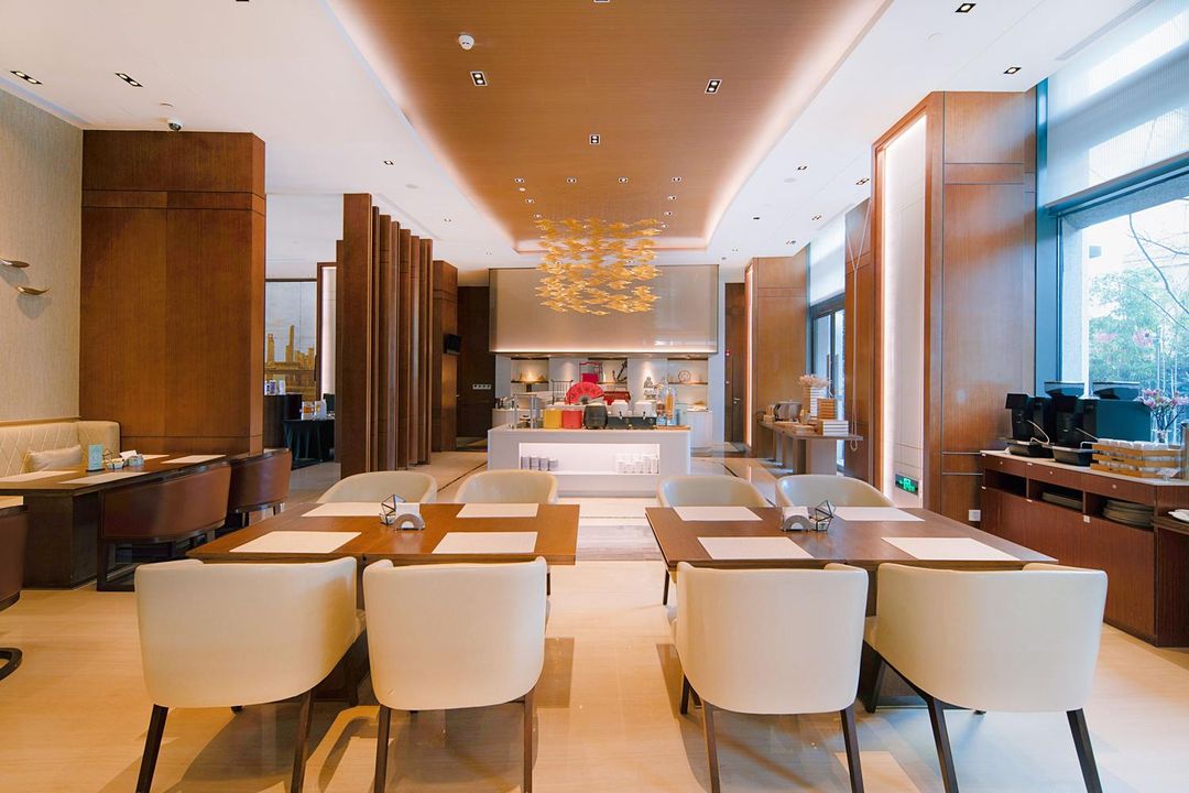 陆家嘴明城酒店(上海新国际博览中心店)