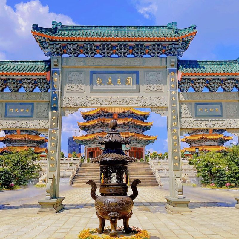 丽呈朗誉酒店(广州白云国际机场空港中心店)