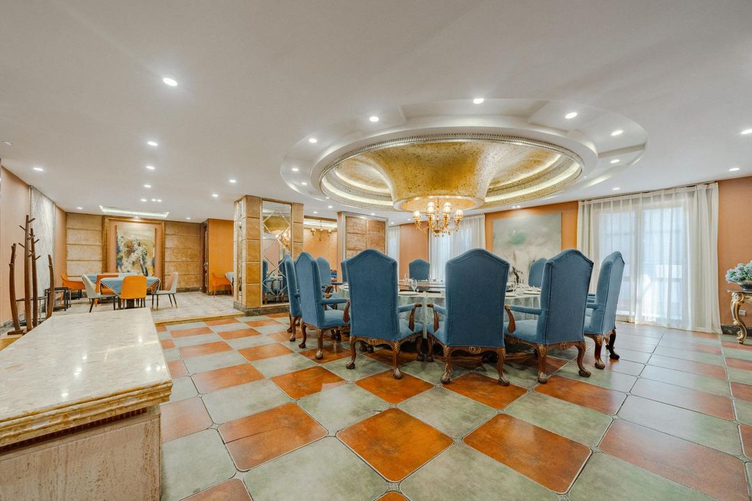 贵阳贵山和泰酒店(喷水池民生路好吃街店)