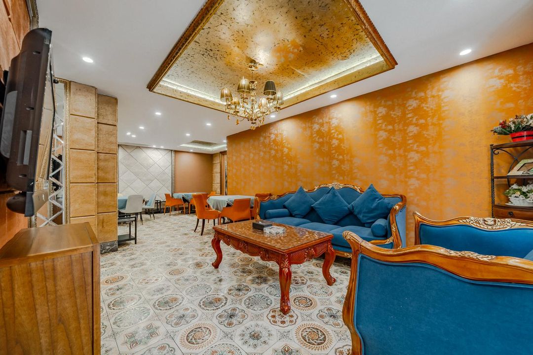 贵阳贵山和泰酒店(喷水池民生路好吃街店)