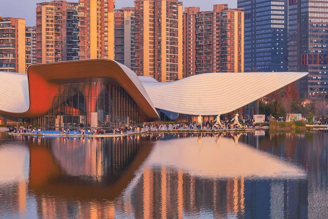 嘉泰酒店(成都欢乐谷金牛公园地铁站店)