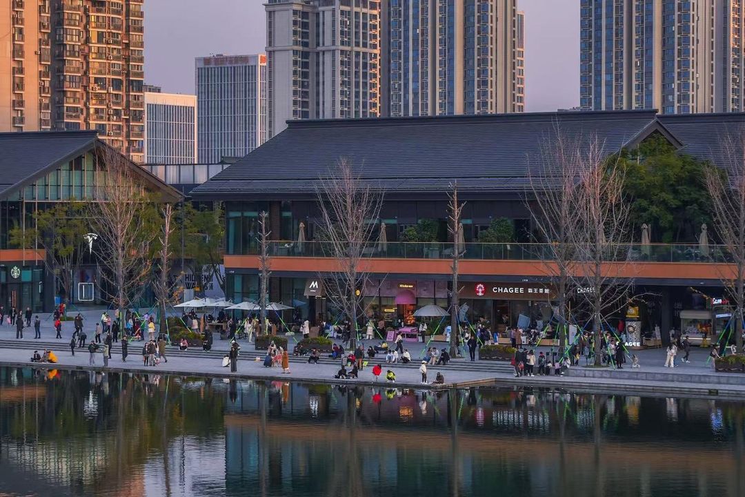 嘉泰酒店(成都欢乐谷金牛公园地铁站店)