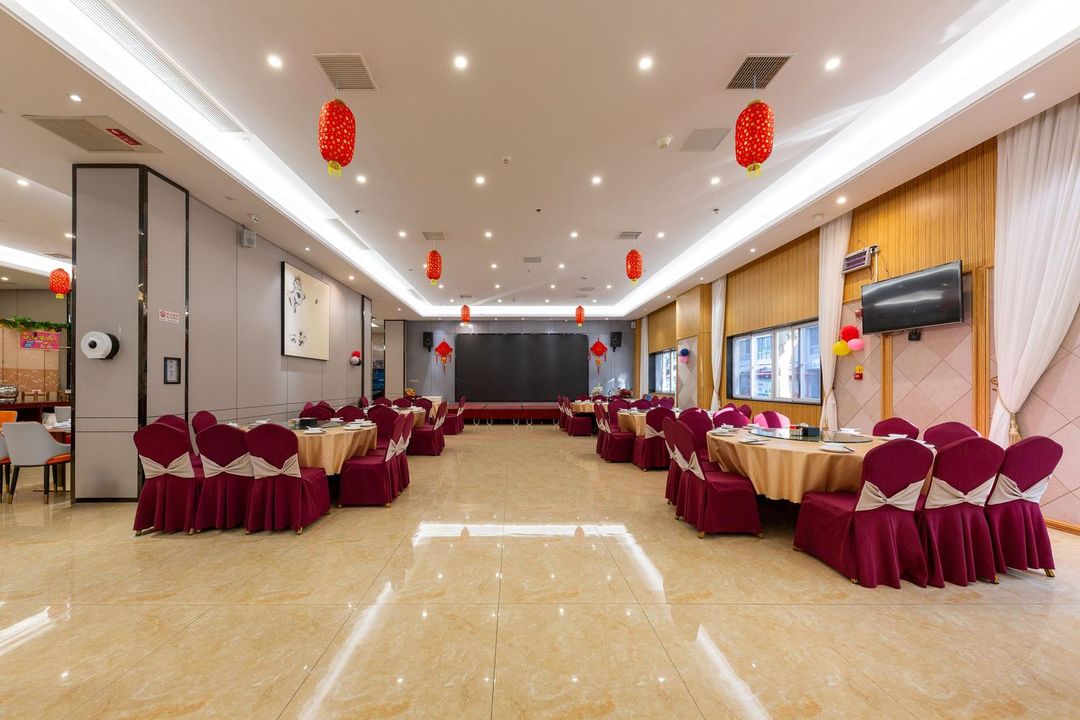 厦门布书智选酒店(嵩屿码头店)