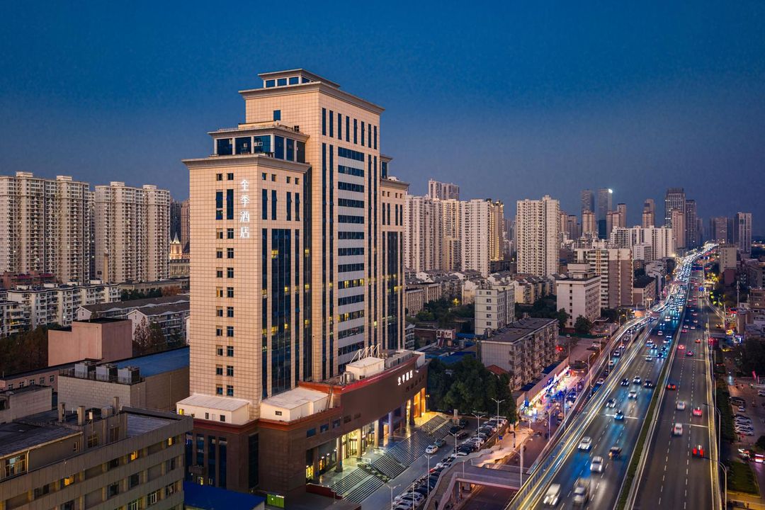 全季酒店(武汉光谷广场店)