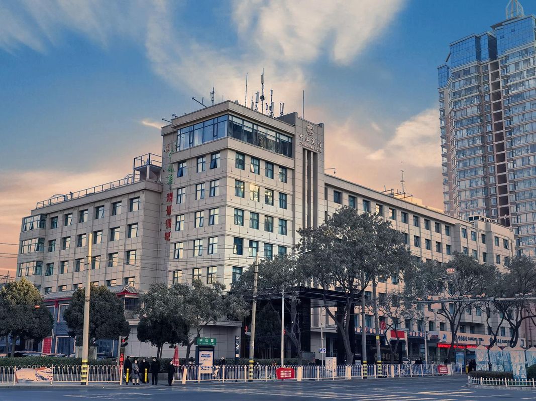 兰州中山宾馆(中山桥张掖路商业街店)