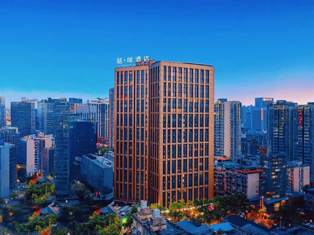 喆啡酒店(长沙五一广场窑岭湘雅二医院地铁站店)