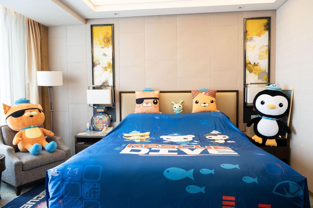 海底小纵队亲子房豪华阁江景大床房