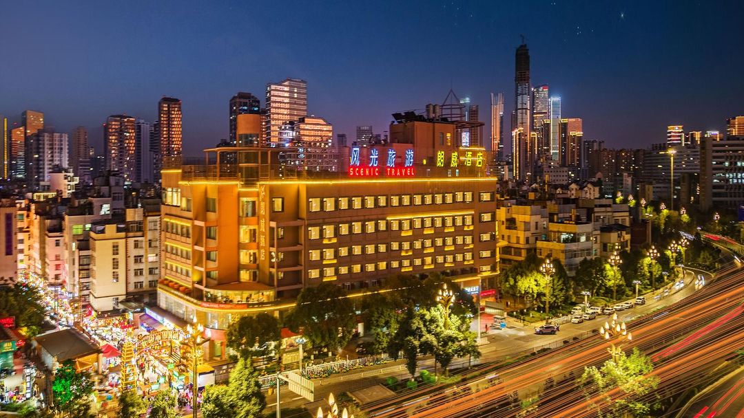 昆明朗威酒店(昆明站火车站双桥夜市风情街店)