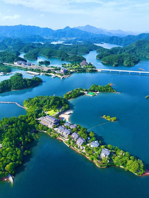 千岛湖温馨岛蝶来湖景度假酒店