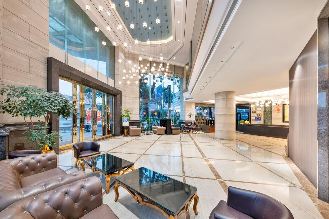 君濠酒店(国际展览中心珊美地铁站店)