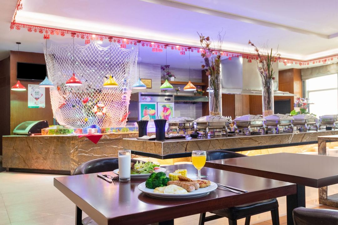 君濠酒店(国际展览中心珊美地铁站店)