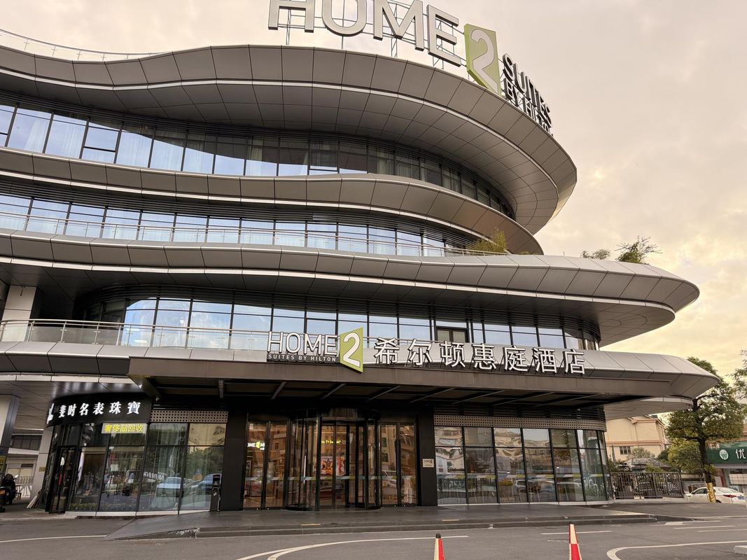 广州花都希尔顿惠庭酒店