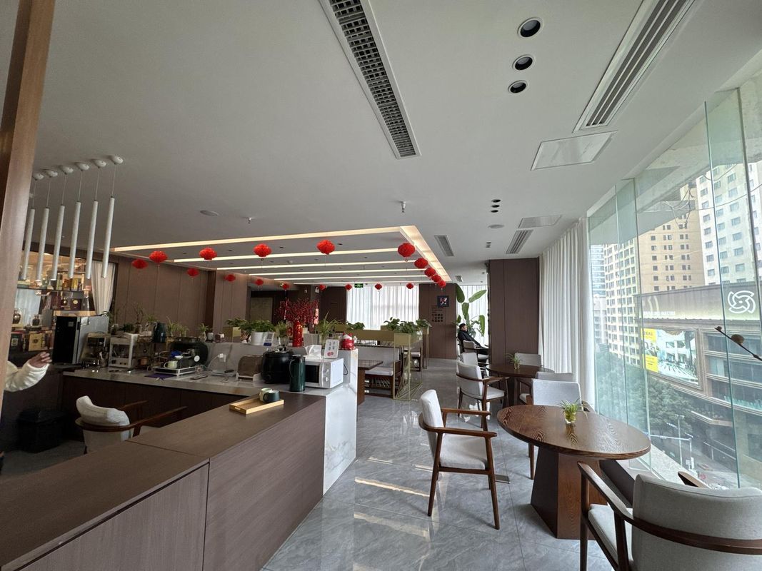 嘻牛&middot;温州大酒店(贵阳喷水池地铁站太平路网红街店)