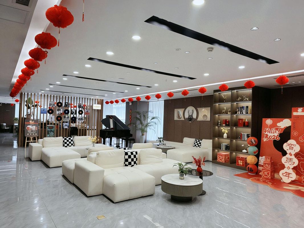 嘻牛&middot;温州大酒店(贵阳喷水池地铁站太平路网红街店)