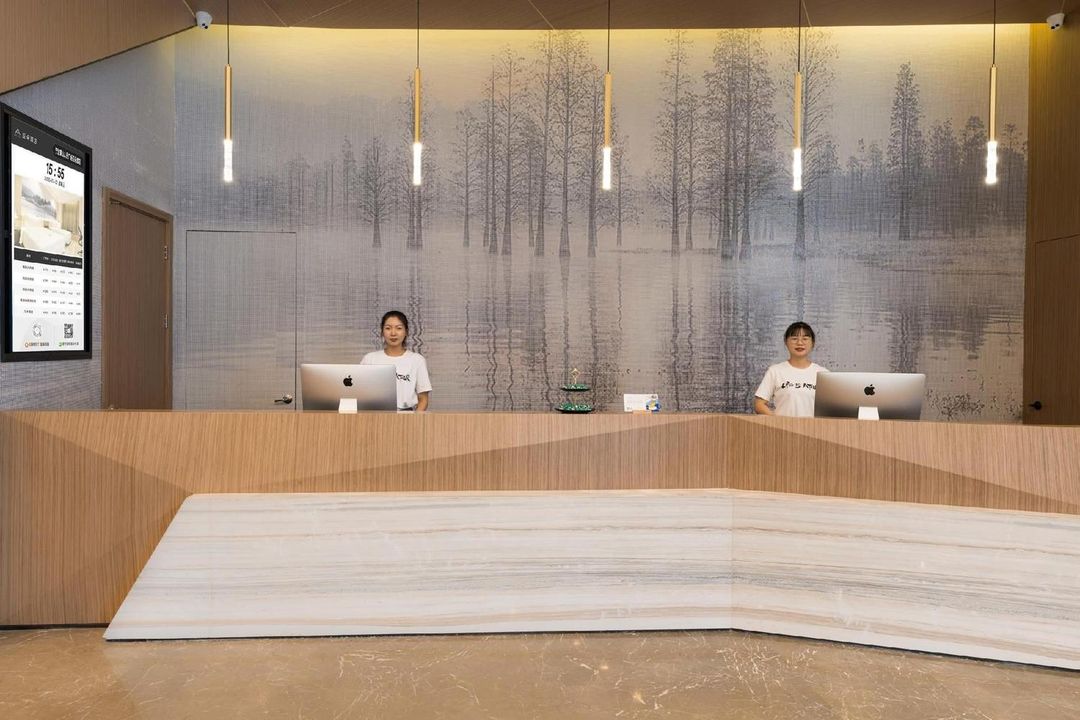 宁波象山人民广场天安路亚朵酒店