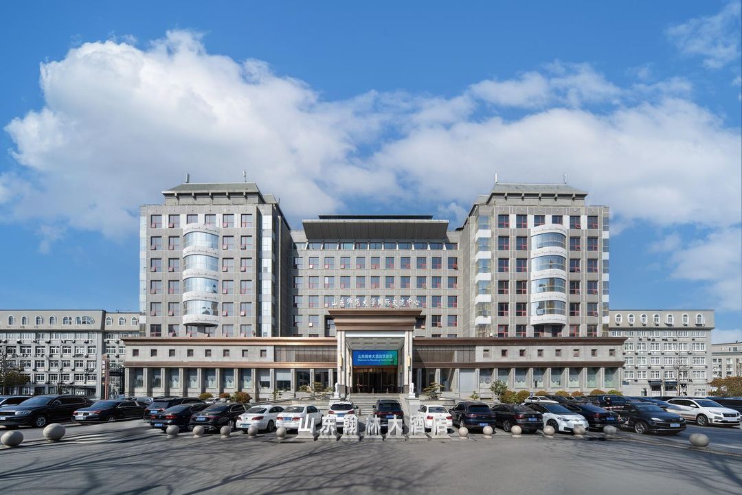 山东翰林大酒店(山东师范大学千佛山店)