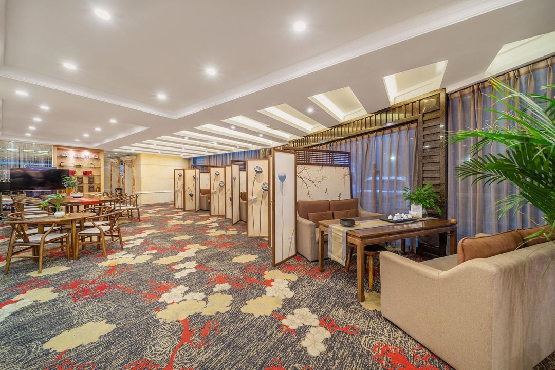 重宾国际酒店(嘉州路新牌坊店)
