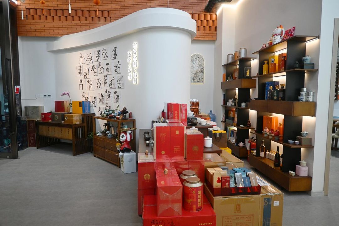 厦门湖里颐豪酒店(厦门象屿保税区东渡码头店)