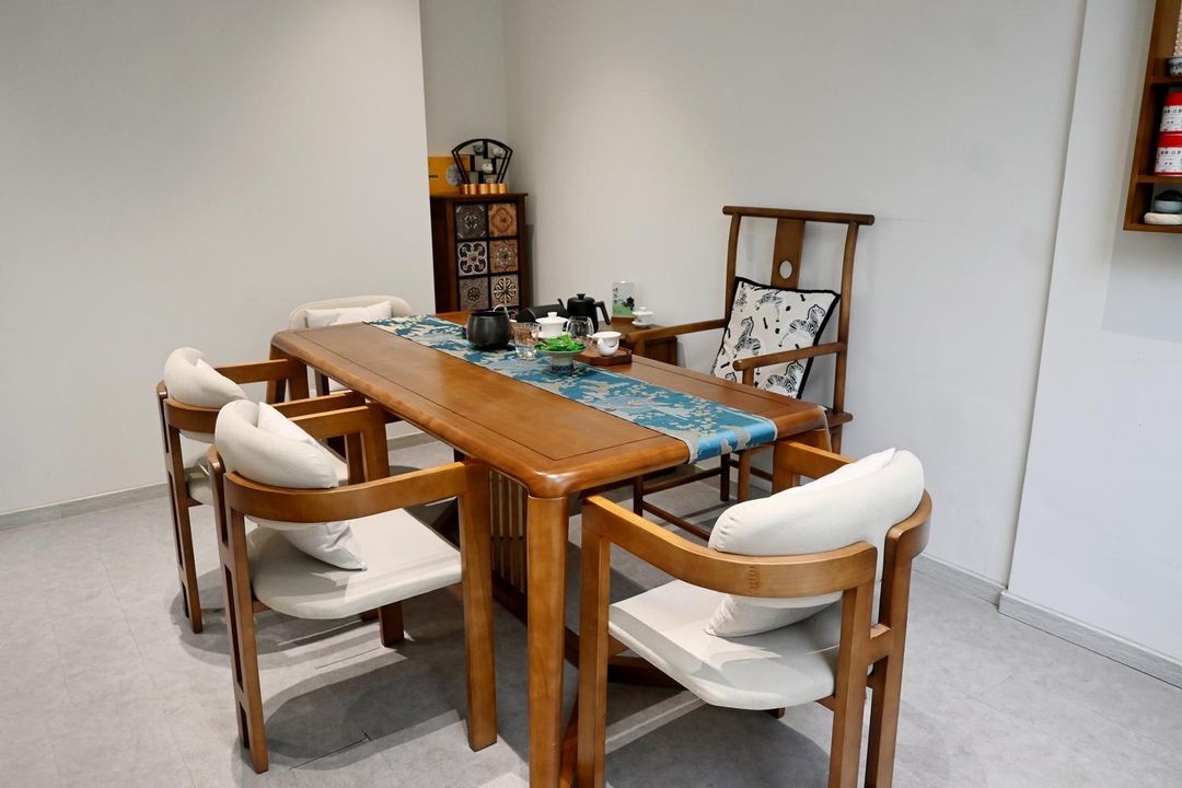 厦门湖里颐豪酒店(厦门象屿保税区东渡码头店)